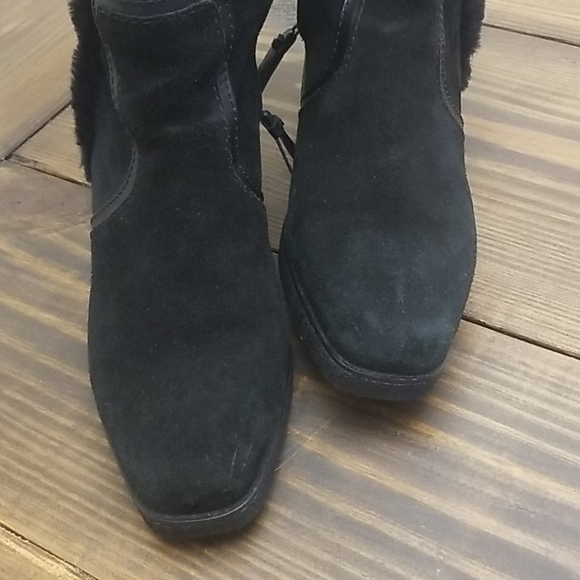 Cole Haan Calum Black Faux Fur Winter Heeled Boots Size 8 - Picture 2 of 6
